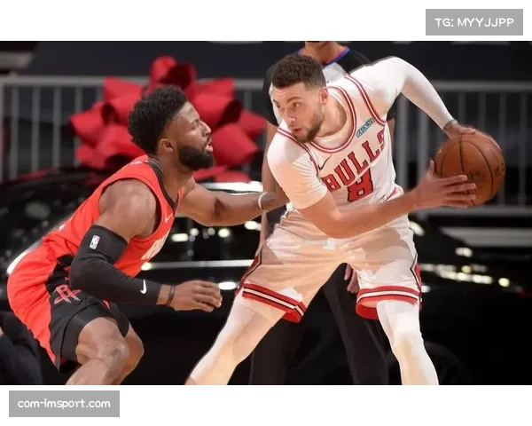 战术前瞻:面对全联盟防守效率第一的骑士,勇士的传切体系将面临考验 战术前瞻:面对全联盟防守效率第一的骑士,勇士的传切体系将面临考验